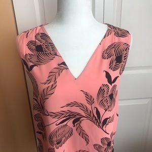 Ann Taylor Floral Graphic Print Sleeveless Top Size XS EUC Peach